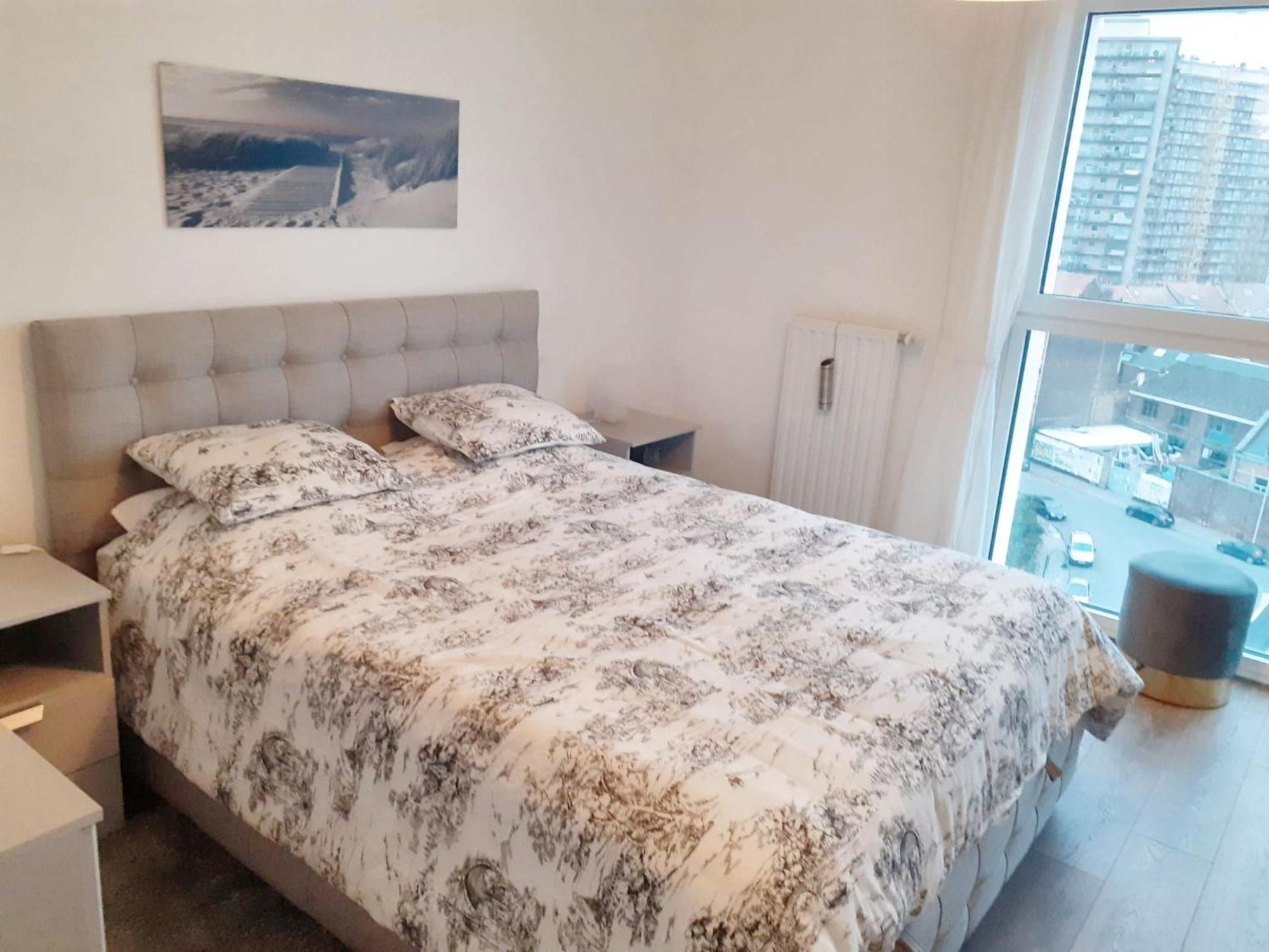 Modern Apartment In Cureghem Anderlecht 134 M² + Terrace Brussel Eksteriør bilde