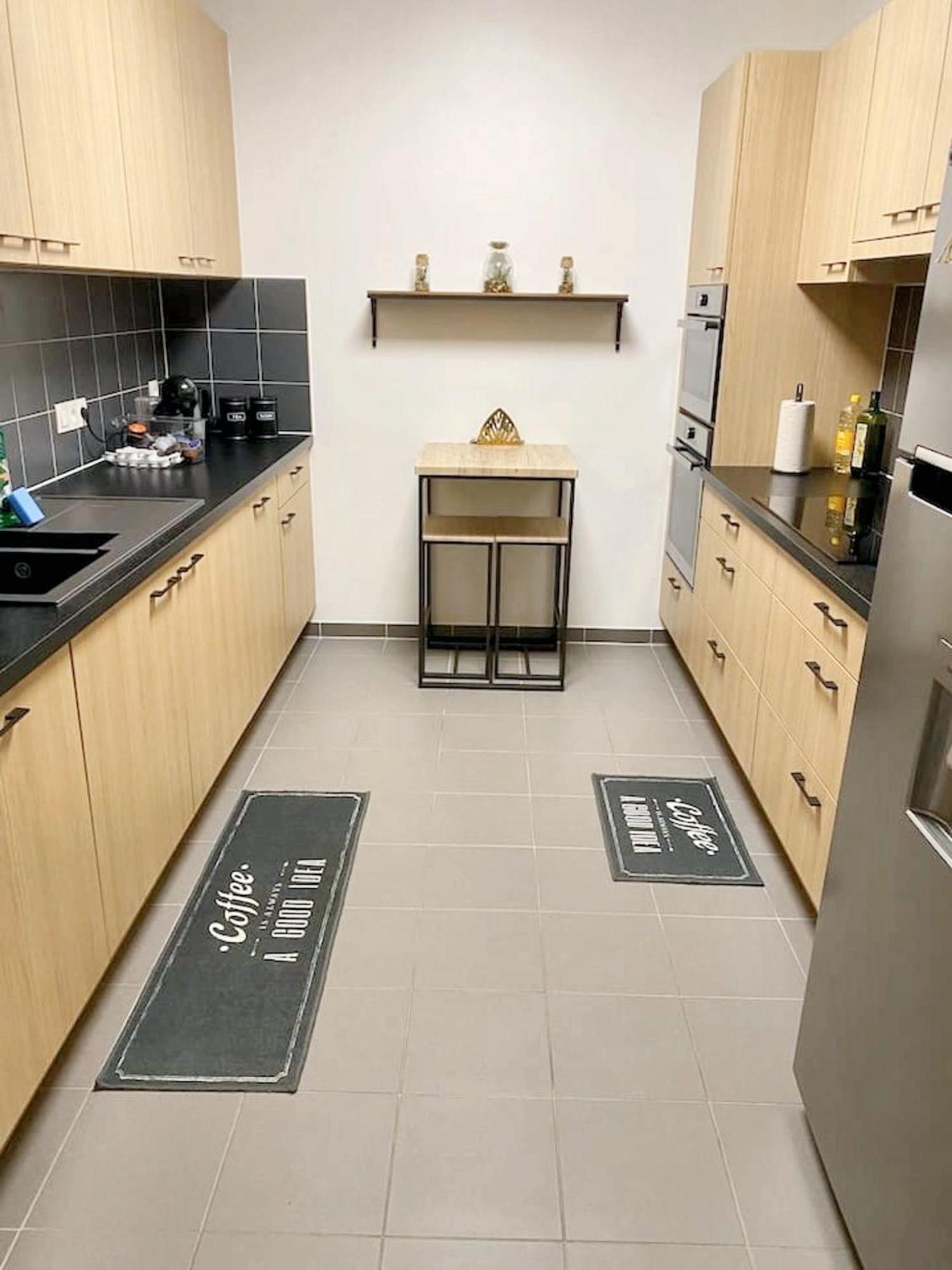 Modern Apartment In Cureghem Anderlecht 134 M² + Terrace Brussel Eksteriør bilde