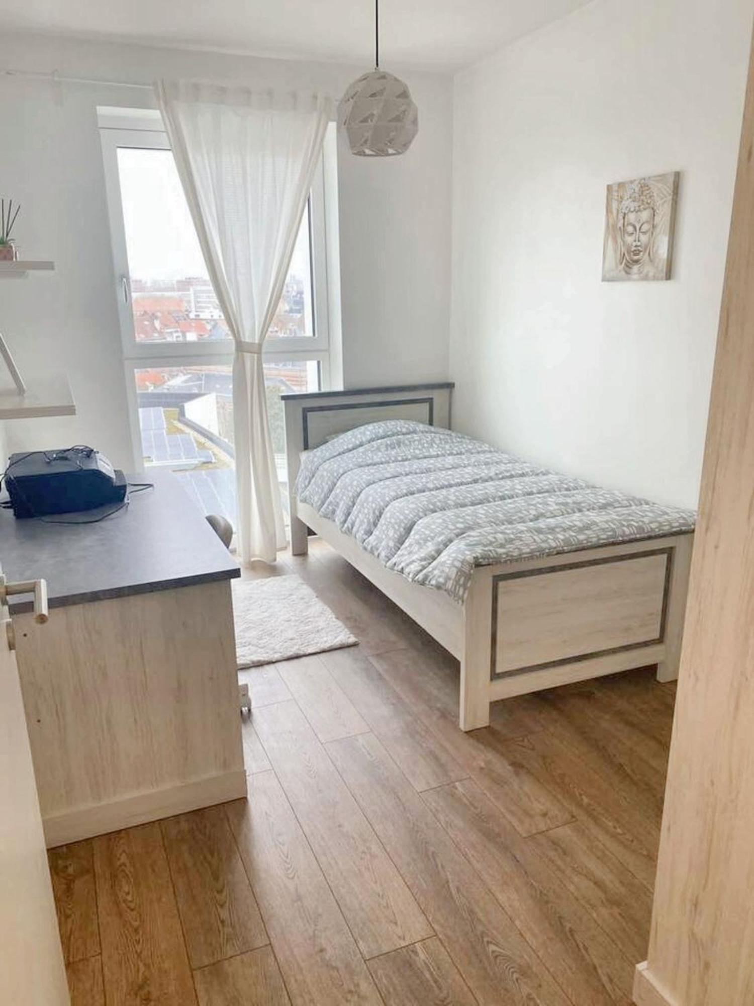 Modern Apartment In Cureghem Anderlecht 134 M² + Terrace Brussel Eksteriør bilde